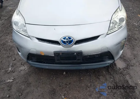 2015 Toyota Prius Two из США, поврежденный, VIN JTDKN3DU3F1952826